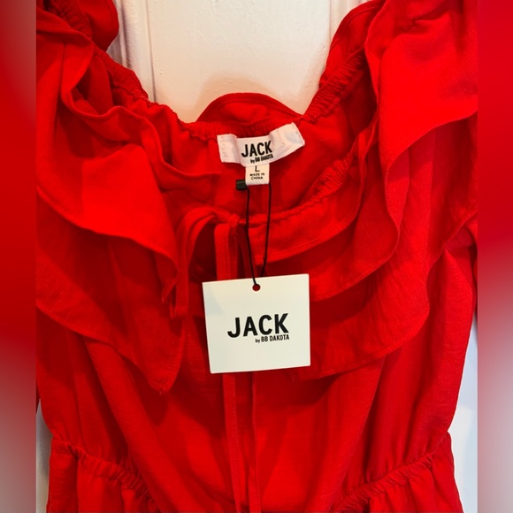 NWT Jack by Bb Dakota Showstopper Red Ruffled Off-the-Shoulder Romper. Size L - Picture 3 of 7